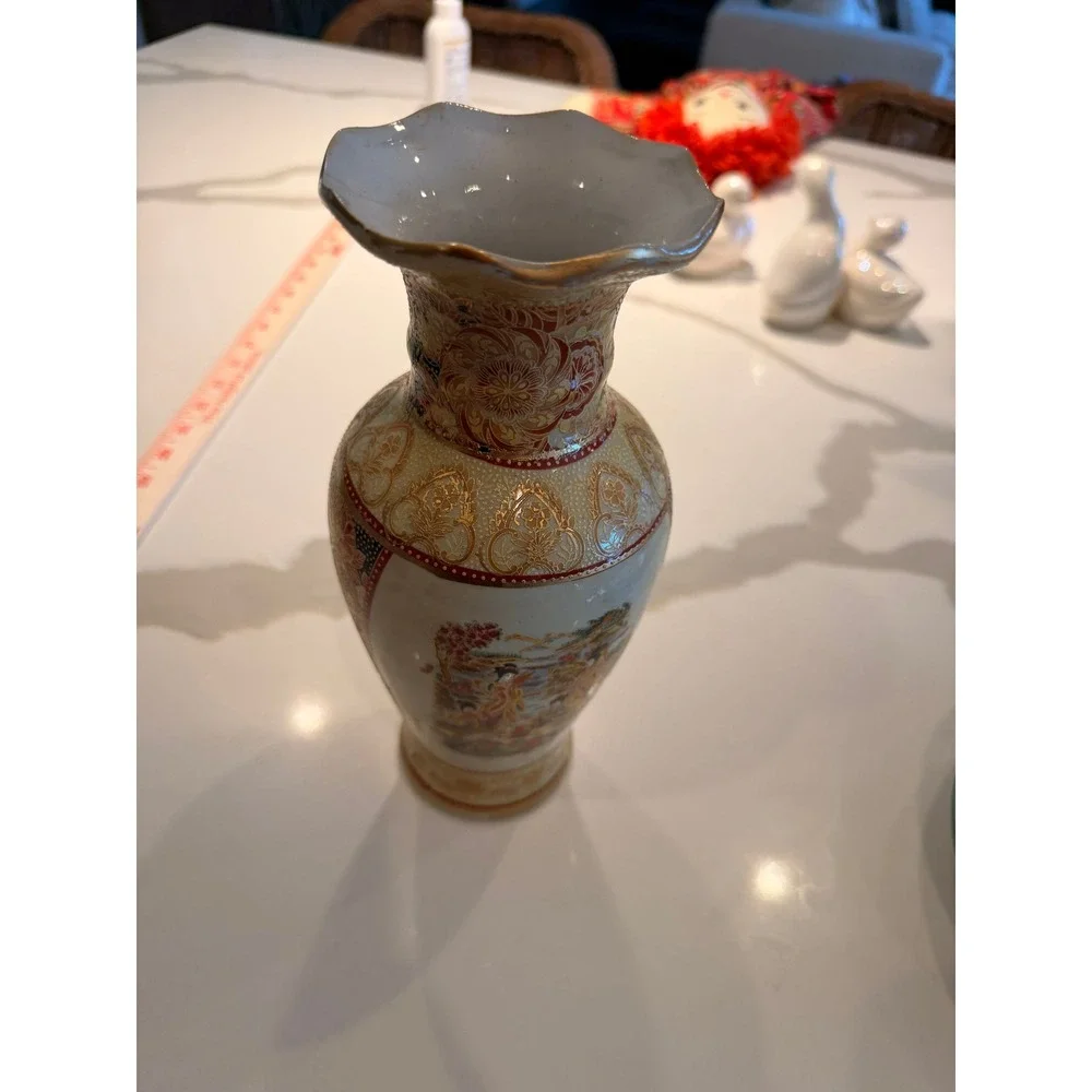 Antique Satsuma Gold Gilt Hand Painted Porcelain Vase 19Th Century Meije Period